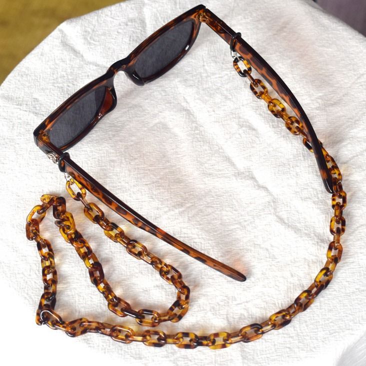 and Acrylic Anti-Slip Anti-Lost Hanging Chain Glasses Mask Rope Leopard Color_voghion.com