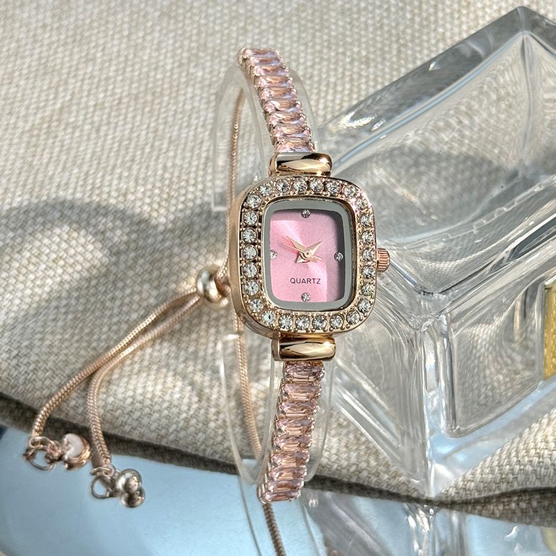 Damenarmbanduhren Zirkon Kleine Zuckerwürfel-Armbanduhr Ausziehbare Lazy Watch Außenhandel Grenzüberschreitende farbige Diamant-Damenquarzuhr_voghion.com