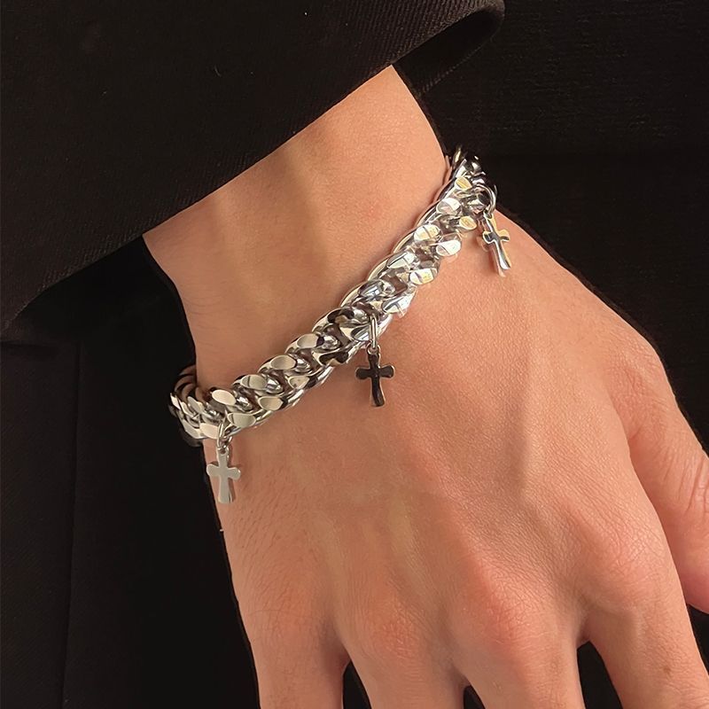 Herren Modisches Temperament Einfaches Armband Vielseitiger Stil Titanstahl Kreuzanhänger Trendy Hip Hop Cool Korean_voghion.com