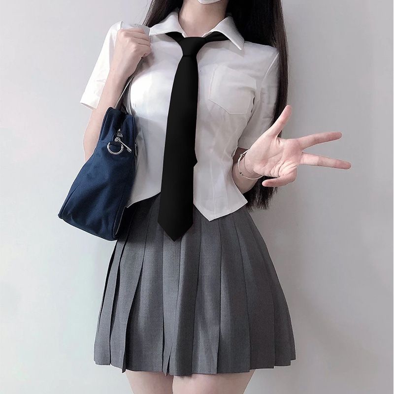 Camicia basica JK versatile da donna nera pura con motivo nascosto, cravatta annodata a mano per uomo, stile casual decorativo_voghion.com