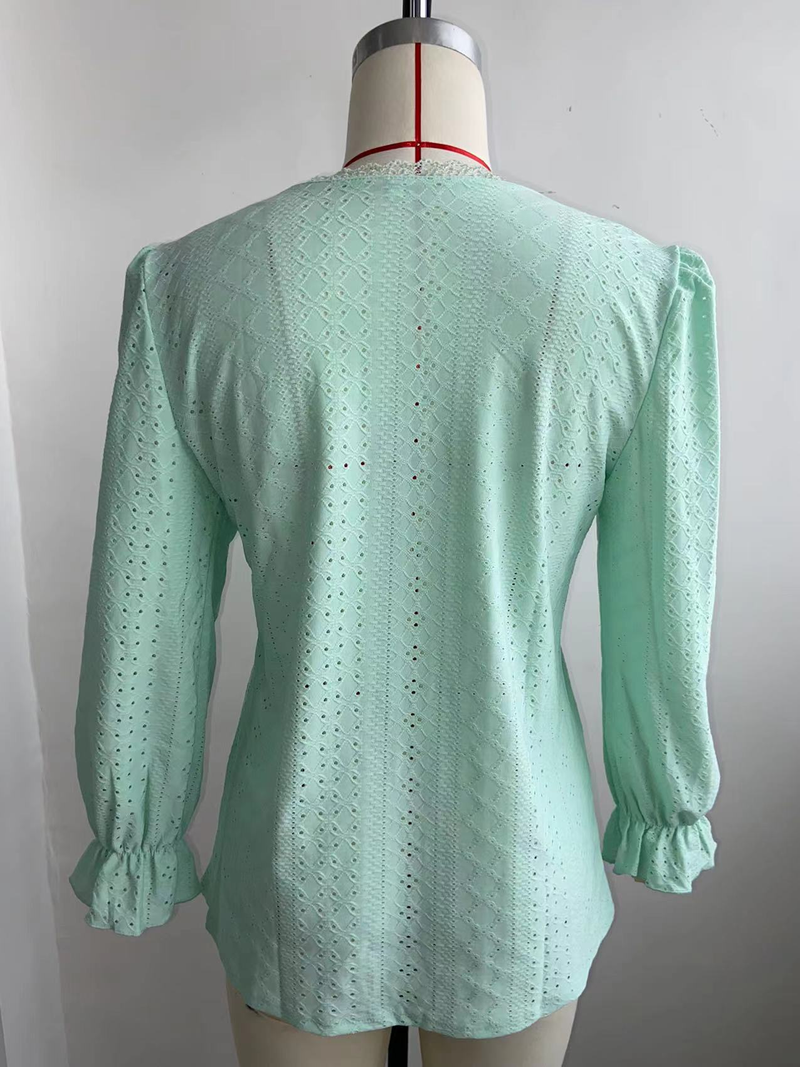 T-Shirt mit V-Ausschnitt, Herbst, hohl, lässig, mit plissierten Ärmeln_voghion.com