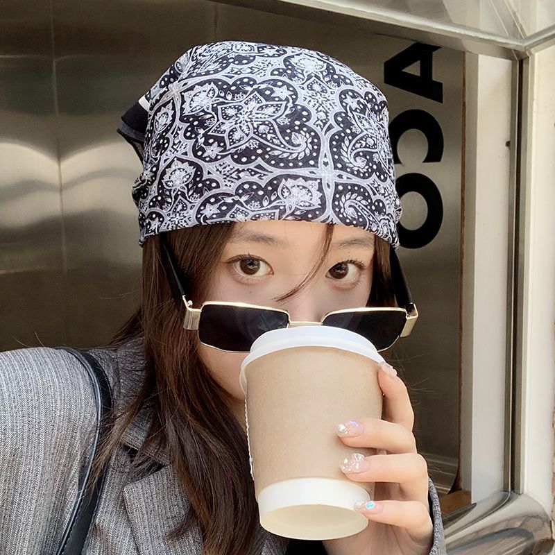 Foulard in cotone e lino di seta quadrato sottile e stampato, versione coreana, versatile e alla moda, per la danza hip-hop di strada_voghion.com