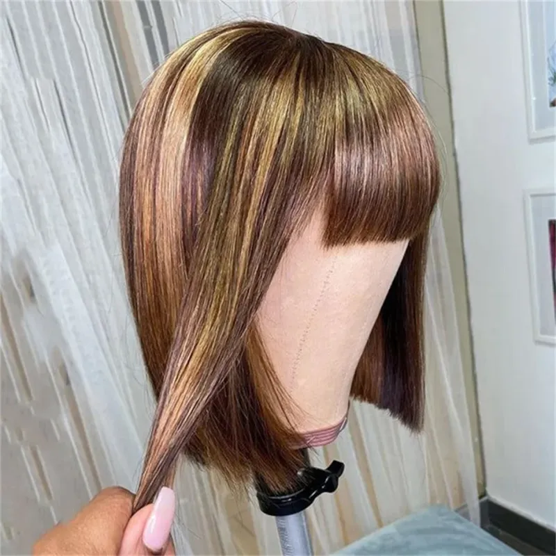 Braziliaanse pruik van echt haar met pony Remy steil haar Bob pruiken Volledig machinaal gemaakte pruik voor vrouwen 8-14 inch Lijmloze bob pruiken_voghion.com