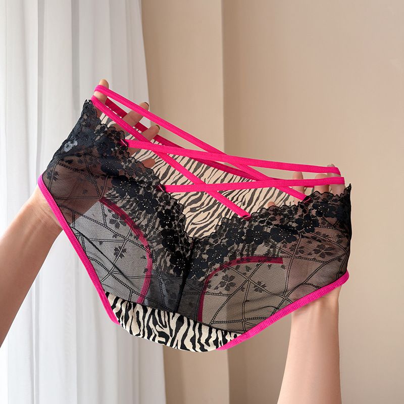 Damen-Slip mit Leopardenmuster, zarter, weicher Spitze, dünnen Trägern, gekreuzten Details und hohem elastischem Bund in Übergrößen – verführerisch und sexy_voghion.com