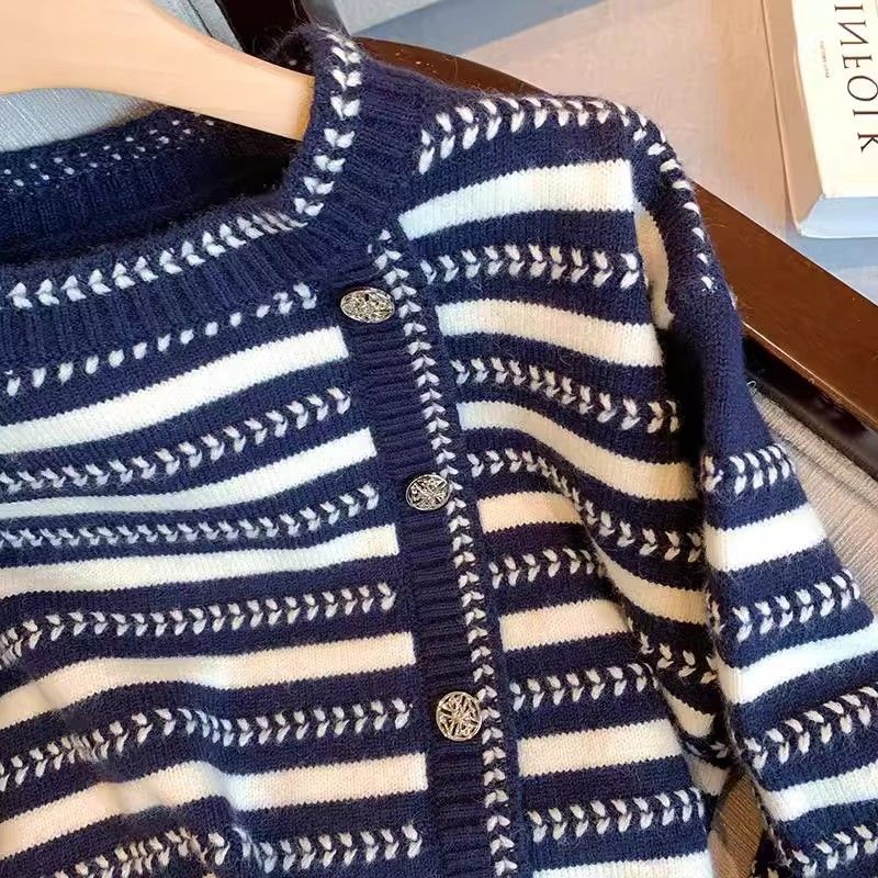 Women's Clothing Retro Style Striped Sweater R Casual Loose Versatile Sweater_voghion.com