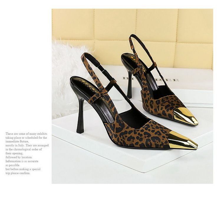Stilvolle Damen-Sandalen mit spitzer Zehenpartie und hohem Absatz, Leopardenmuster und Metallschnallenriemen – elegante Abend- und Partyschuhe in den Größen 34–40_voghion.com