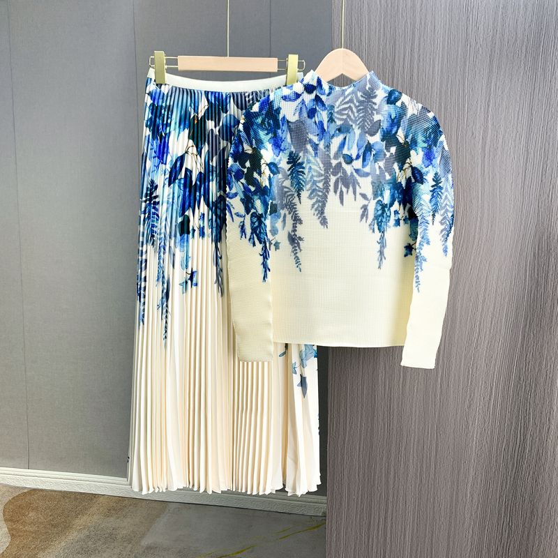 Abbigliamento da donna Completo due pezzi a maniche lunghe con pieghe stampato, vendita calda, nuovo stile, temperamento alla moda, maglietta attillata per le donne_voghion.com