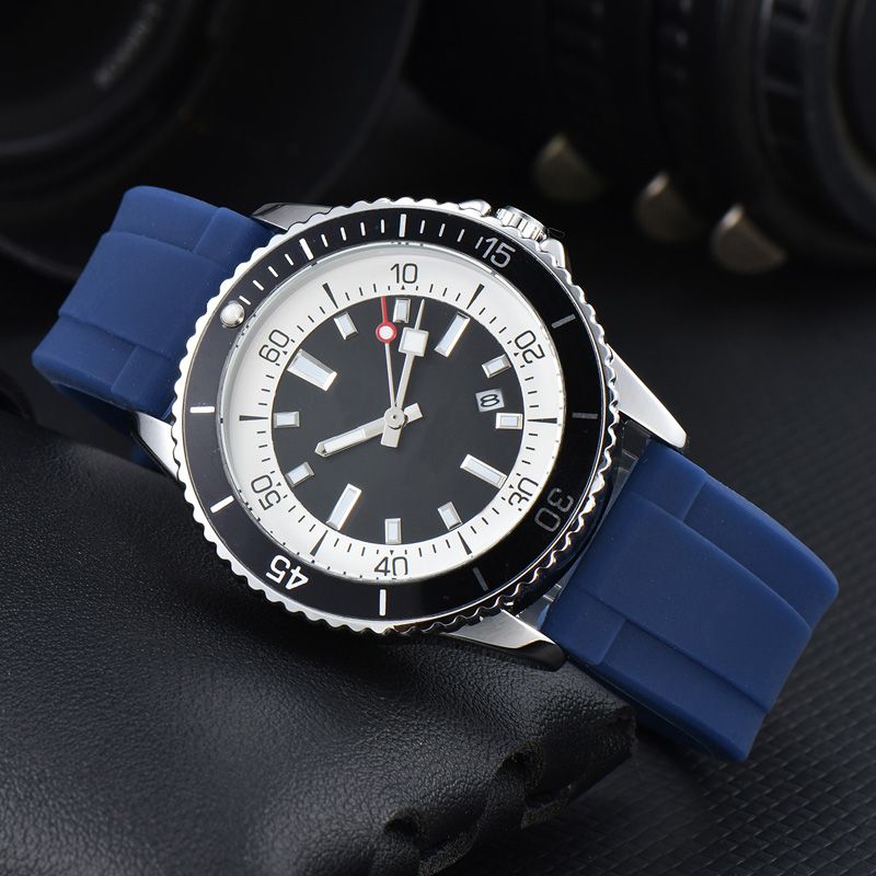 Heißer Verkauf Sport Uhren Für Männer Quarz Luxus Armbanduhr Multifunktionale Automatische Datum Gummi Strap Heißer Verkauf Mode Männlichen Uhren Großhandel_voghion.com