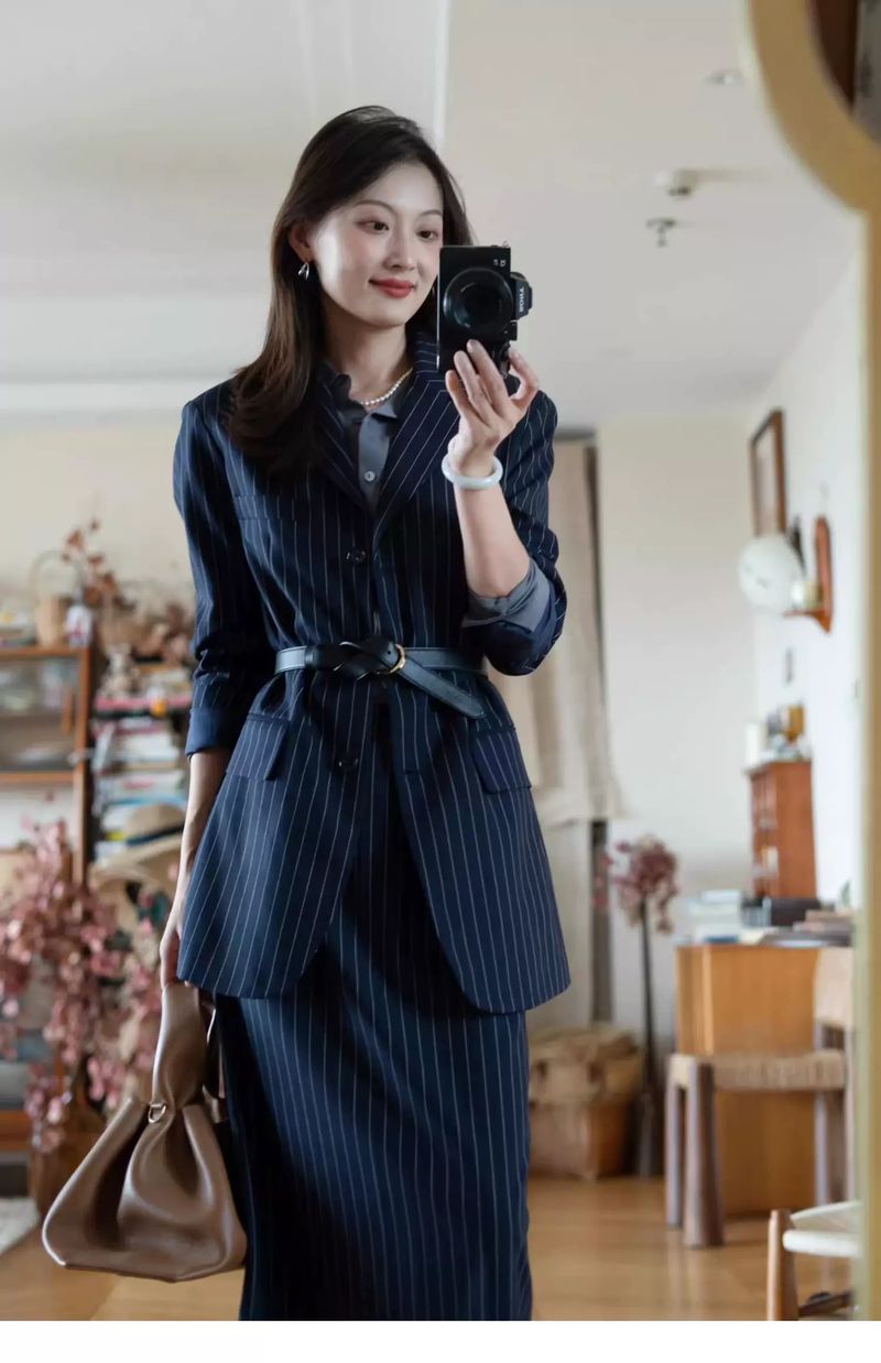 Elegant Suit Set For Women, High-End Feel, 2025 Spring New Casual Commuter Professional Wear, Slimming Blazer And Skirt_voghion.com