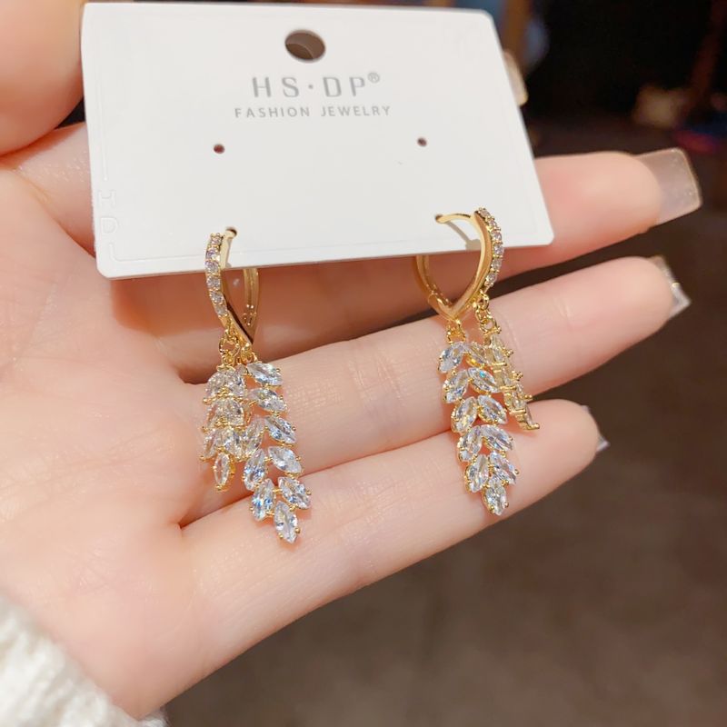 Orecchini leggeri di lusso con foglia di zircone, design di nicchia di alta qualità, orecchini versatili con nappe, orecchini alla moda_voghion.com