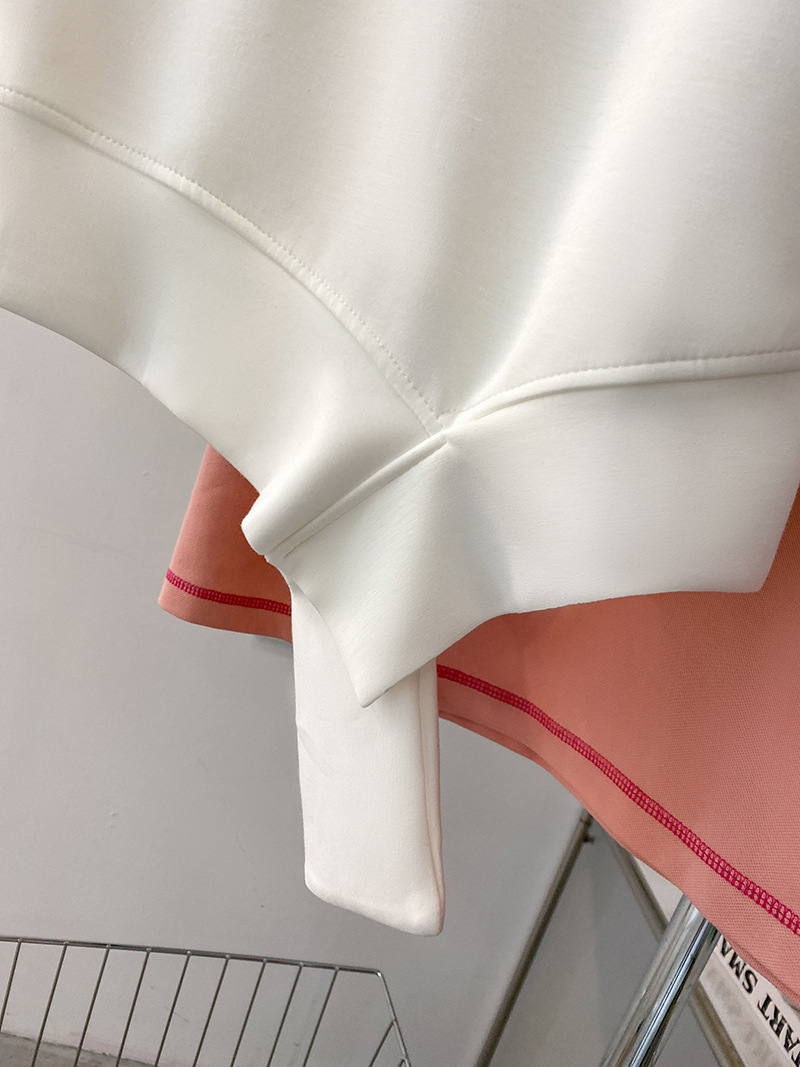 Damenbekleidung weiße lässige Sportanzüge für Damen im Sommer High-End-Mode Kurzarm-Shorts zweiteilige Anzüge_voghion.com