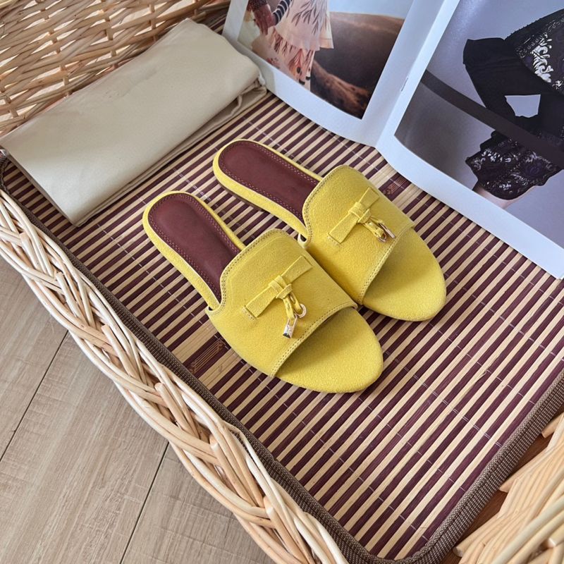 LP One Word Slippers For Women 2024 Summer New Style Tassel Leather Versatile Lazy Flat Bottom Open Toe Casual Outerwear_voghion.com
