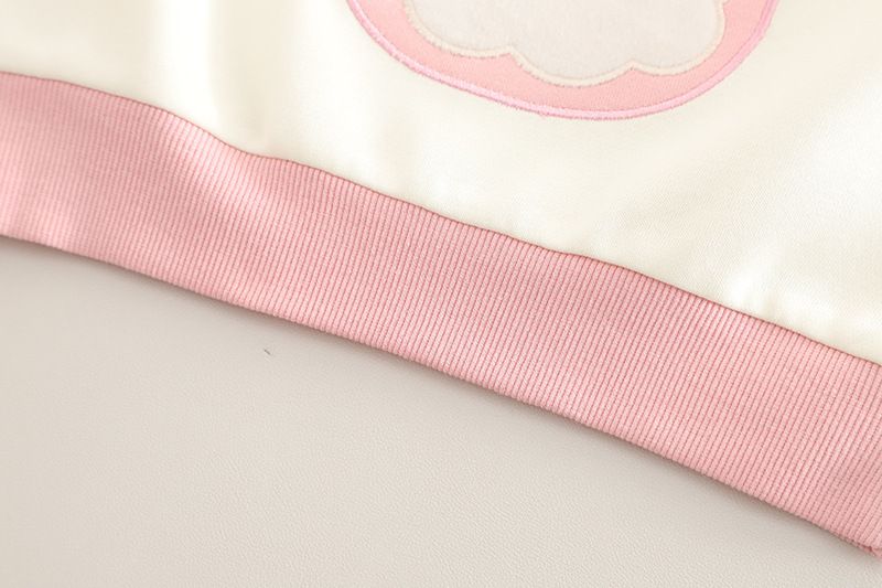 Abbigliamento per bambine primavera 2025, alla moda e versatile. Completo due pezzi con cappuccio a maniche lunghe e motivo cartoon._voghion.com