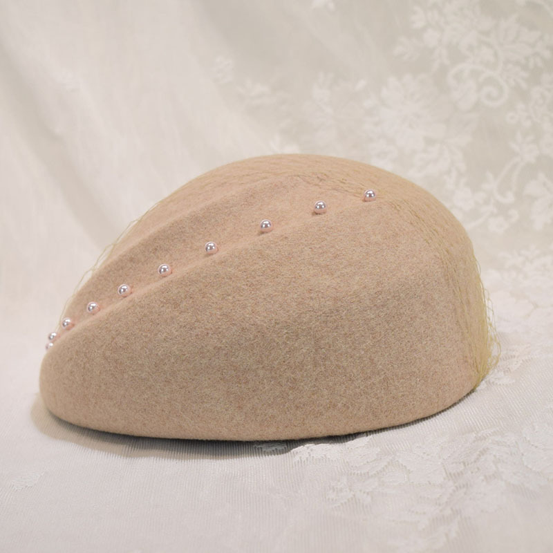 Herbst und Winter Neue Wollmütze Damen Stil Mesh Perle Flugbegleiter Bühnenversammlung Filzhut_voghion.com