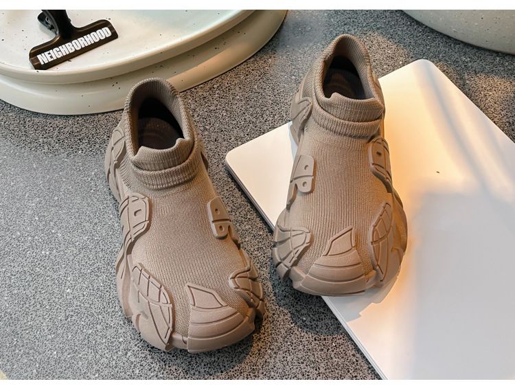 Børnesko Børnesokker sko 2024 efterår nye herre mellemlange slip-on børnesko på lager dame flyvende vævede casual antislip single_voghion.com