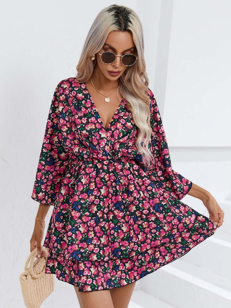 Abito estivo da donna con scollo a V profondo e maniche a sette quarti stampato_voghion.com
