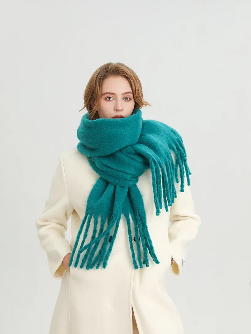Winter Schal Für Frauen Kaschmir Warme Solide Pashmina Decke Wraps Weibliche Dicke Weiche Bufanda Große Quaste Schal Lange Poncho Echarpe_voghion.com