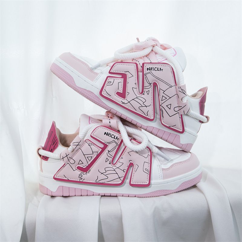 M Letter Hip-Hop Skateboard Loafers für Damen, Ins Korean Style, Paar Nischen Sport Freizeitschuhe, 2023 Sommer Neu_voghion.com