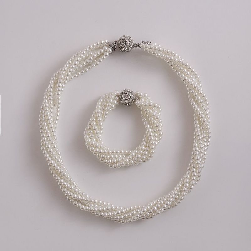 Xiaoxiangfeng imitation pearl necklace, millet beads, multi-layer stacked collarbone chain jewelry, magnetic buckle,_voghion.com