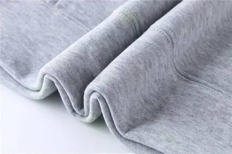 Felpa con cappuccio cristiana "Fede contro la paura" Felpa con cappuccio cristiana Felpa con cappuccio di Gesù Felpa con cappuccio alla moda Versetto della Bibbia Uomini e donne possono essere estetici 2024_voghion.com