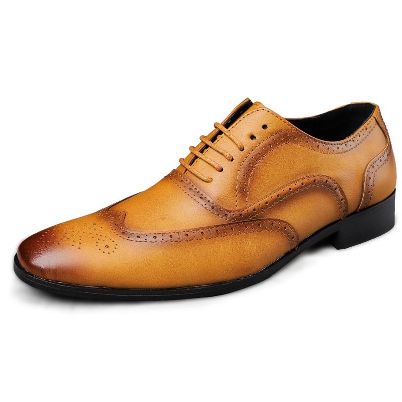 Unbeatable Quality Men's Block Business Casual Formal Shoes, Spring Low Cut, Carved, Polished Leather Surface, Large Size, Pointed Toe_voghion.com