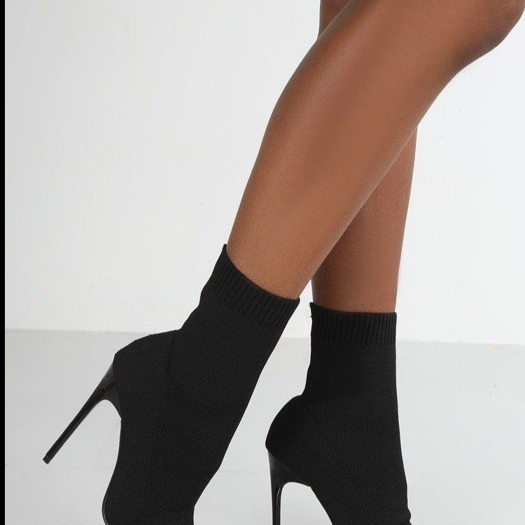 2021 Autumn New Knitted Stretch Pointed Toe Mid-Calf Ankle Plus Size Stiletto Super High Heel Sock Boots_voghion.com