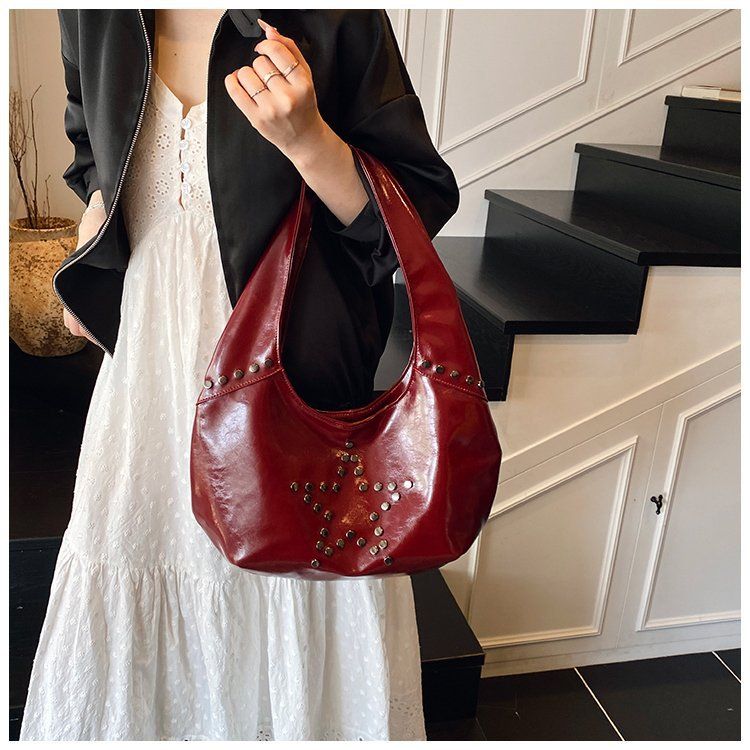 Stylish Women's Shoulder Bag - Elegant Retro Design With Spacious Interior Daily Commute And Casual Outings Large Capacity Commuting Dumpling Bag_voghion.com
