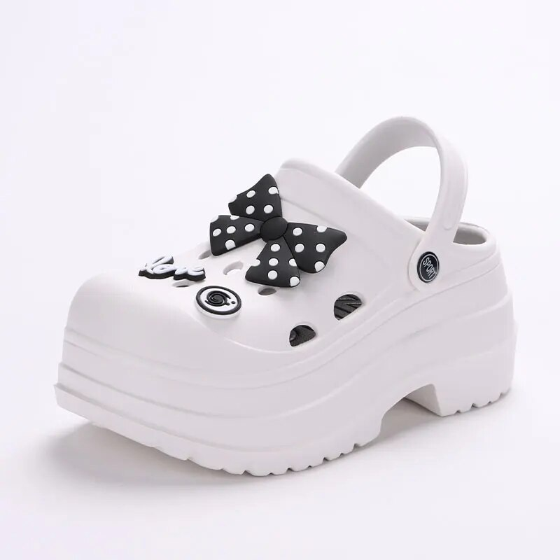Cartoon DIY Chunky Plateau Sandalen Frauen 2024 Sommer Dicke Unterseite Clogs Gartenschuhe Frau Geschlossene Zehe Rutschfester Strand_voghion.com