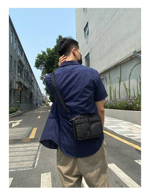 2021ss japansk stil Crossbody-väska Casual Nylon Herraxelväska Vattentät Messenger Bag Mode Ipad Miniväska Designerväska_voghion.com