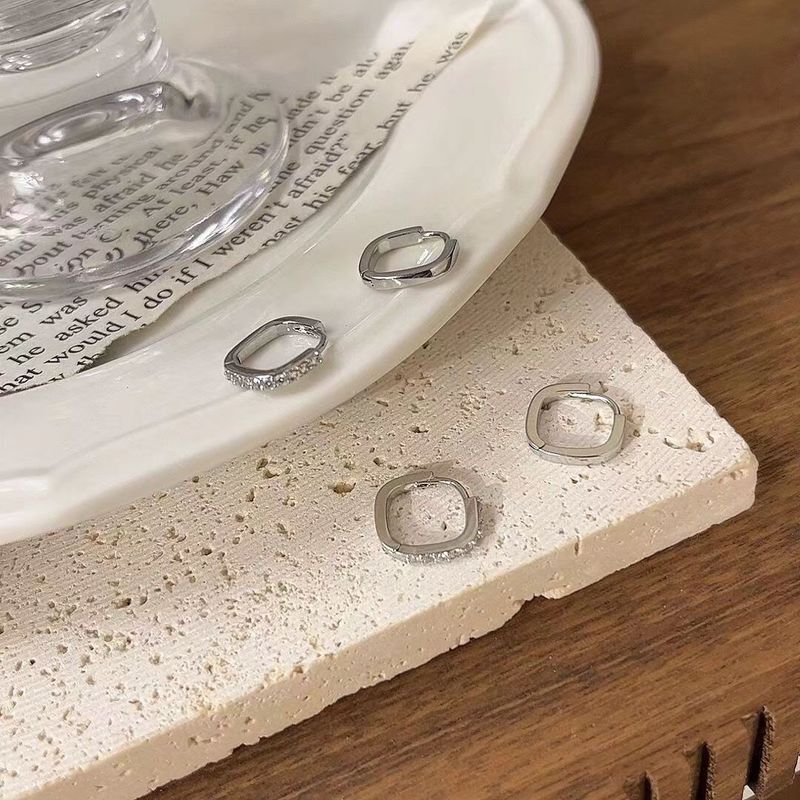 New Elegant Square Four-Piece Earring Set Needle Versatile Silver Hoop Minimalist Style Earrings_voghion.com