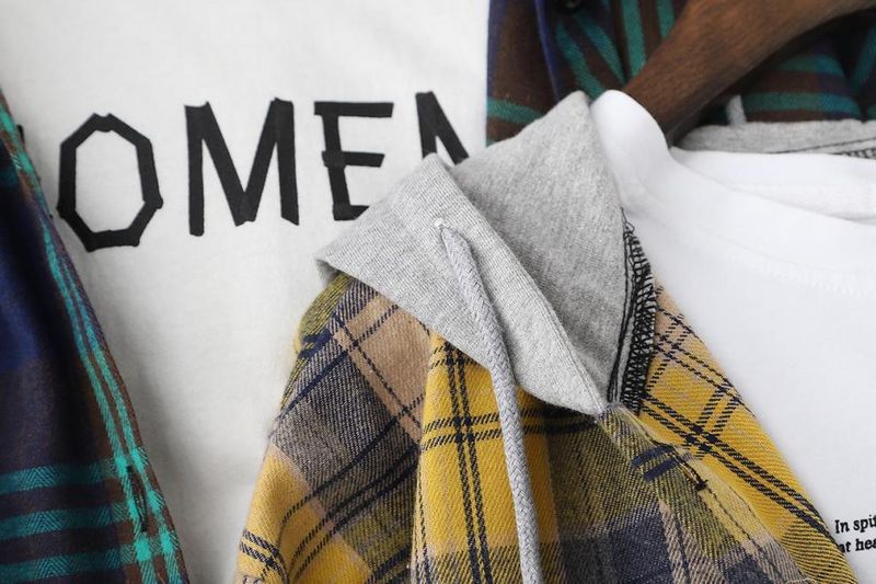 Abbigliamento da donna Camicie a quadri da donna primaverili, estive e autunnali. Camicia cardigan ampia con cappuccio in stile retrò Hong Kong_voghion.com
