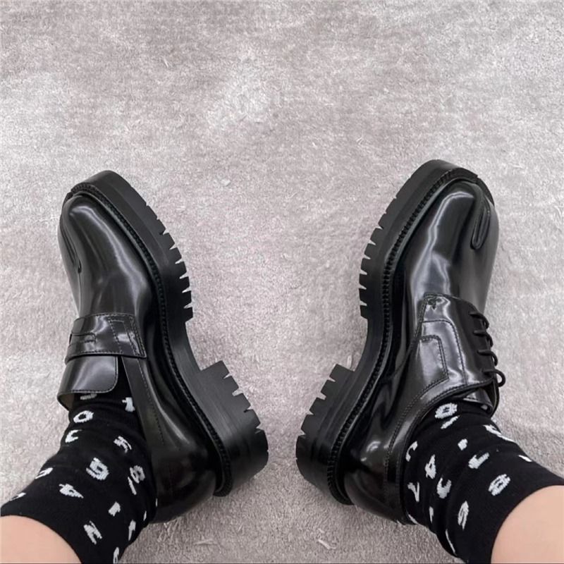 Niche Loafers Tabi Split Toe For Women Pig Hoof Thick Sole Chunky Heel Slip-On Genuine Leather Shiny Casual Single Shoes_voghion.com