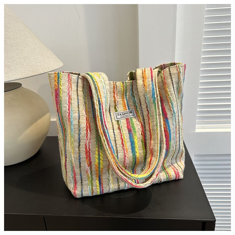 Large Capacity Stripe Handbag 2024 Summer Commuter Fashion Casual Western Style One Shoulder Underarm Tote Bag_voghion.com