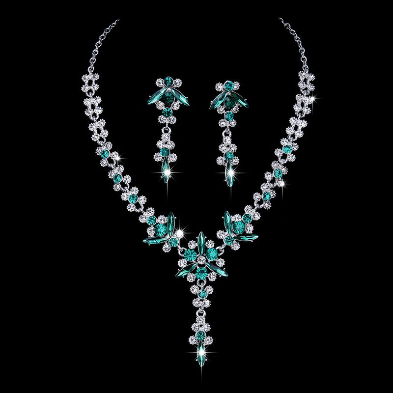 Women's Jewelry Set Bridal Necklace Set Fashion High End Crystal Necklace Earrings Jewelry Two Piece Set_voghion.com