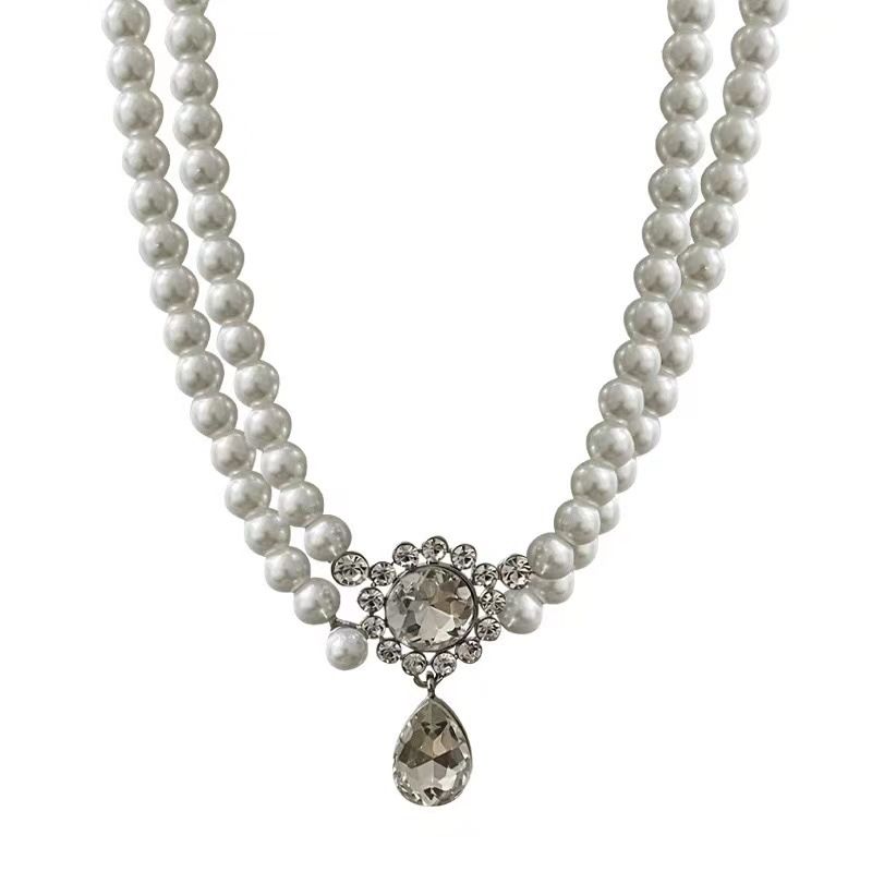 Inlaid Diamond Water Drop Double Layer Pearl Light Luxury Niche Palace Style Clavicle Chain Ins Internet Celebrity_voghion.com