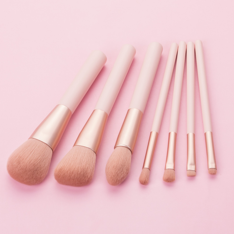 7 pcs makeup brushes set makeup tools beauty brush set factory portable eye shadow brush GUJHUI_voghion.com