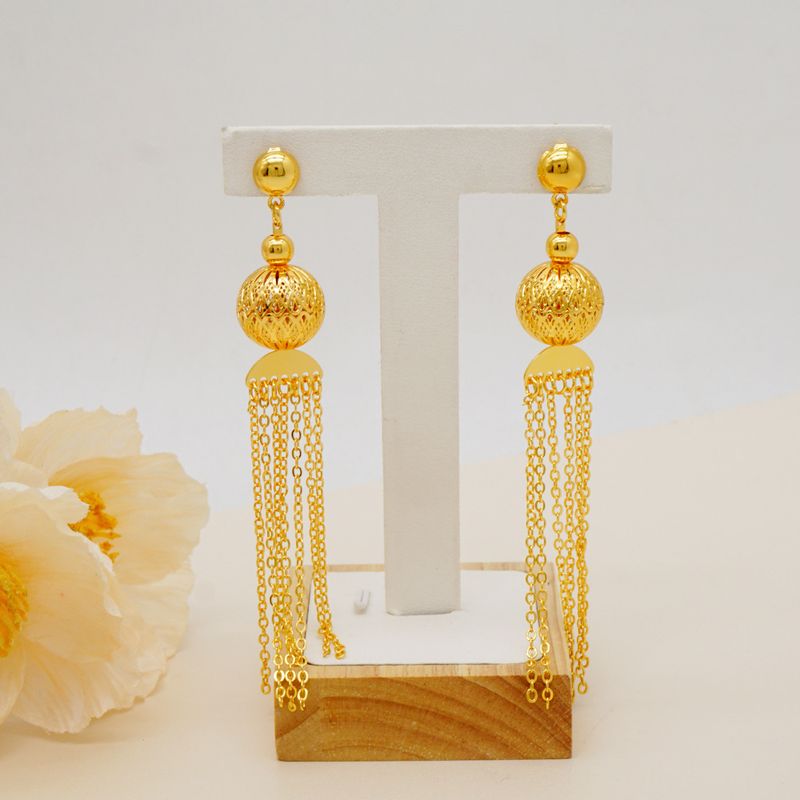 Ensemble de boucles d'oreilles et collier à fleurs plaqué or de Dubaï_voghion.com