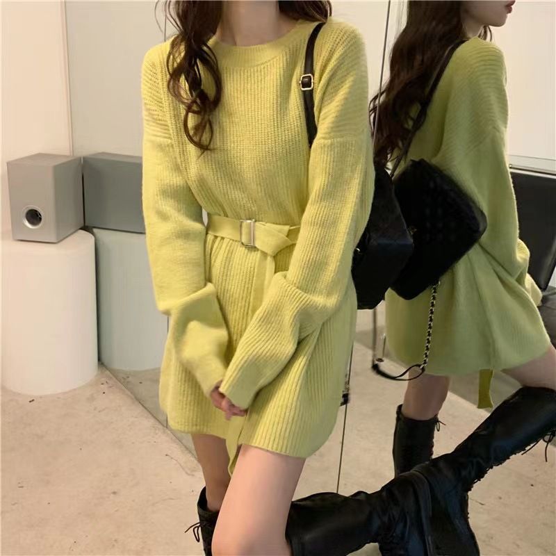 Abito in lana con vita stretta stile pigro da donna autunno e inverno nuovo articolo per il design della moda dei capispalla, lunghezza media_voghion.com