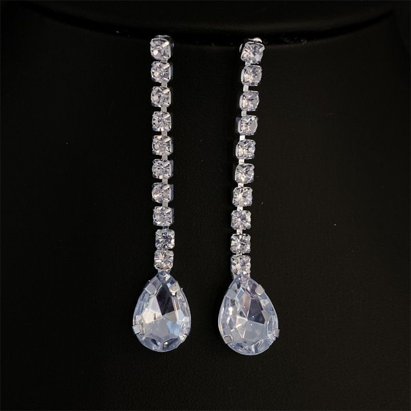 Nuovo ciondolo a forma di goccia minimalista collana orecchino set sposa alla moda accessori abito da sera_voghion.com