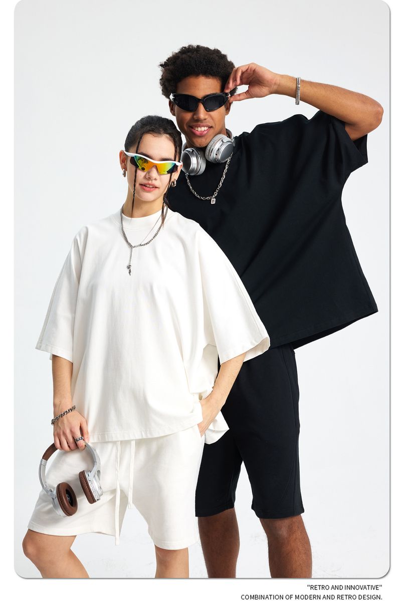 Große, kurze Version, lockeres Herren-Kurzarm-T-Shirt, nahtlos, große Herrenbekleidung_voghion.com