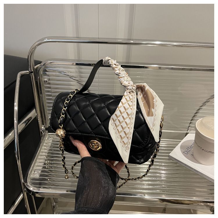 Women's Fashion Shoulder Bag With Quilted Design, Chain Strap & Scarf Detail - Soft PU Crossbody Purse For Daily Commute & Casual Outings_voghion.com