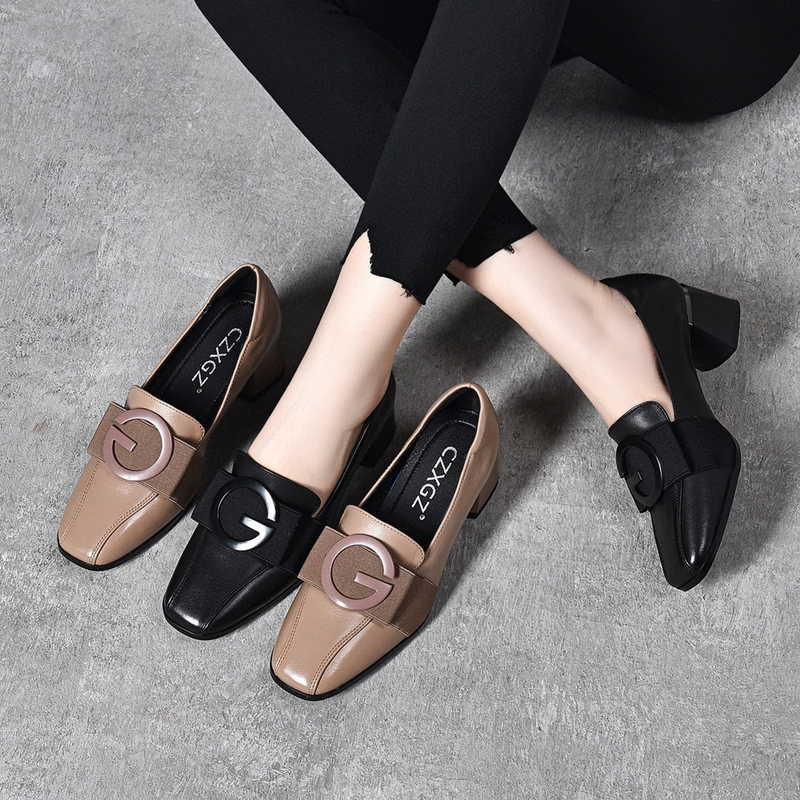 Zapatos de tacón alto, suela gruesa, punta cuadrada, hebilla, capa superior de piel de vaca, primavera 2025_voghion.com