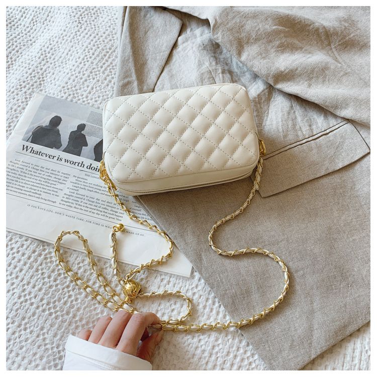 Elegante borsa a tracolla trapuntata con tracolla a catena - Mini borsa a tracolla da donna, borsa alla moda con manico superiore in nero e beige_voghion.com