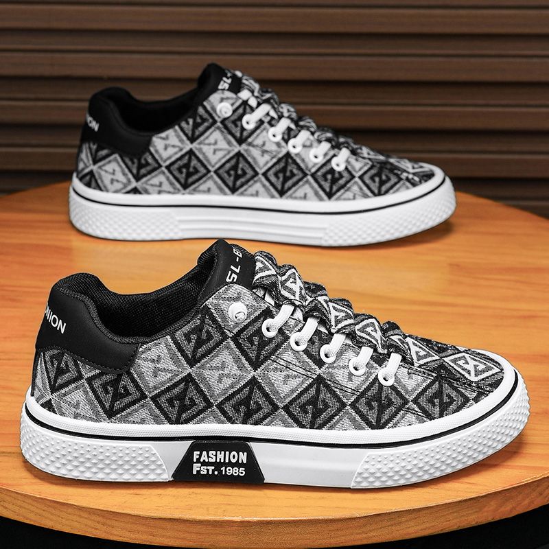 Scarpe da uomo in tela alla moda casual e versatili_voghion.com