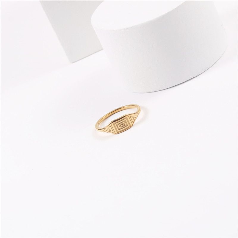 Trendy Avant-Garde Designer Ins Style Minimalist Irregular Origami Multi-Faceted Ring_voghion.com