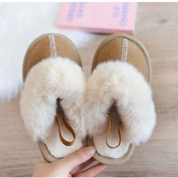 Scarpe da bambino coreane in edizione invernale 2024, alla moda, in peluche, per bambine, con pantofole casual in cotone per bambini_voghion.com