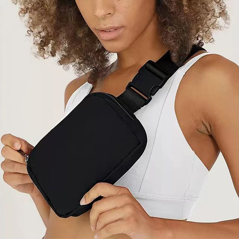Lihao Unisex Gym Bag Adjustable Buckle Strap Large Capacity Multipurpose Sport Waistbag Fanny Pack for Sports-Khaki_voghion.com