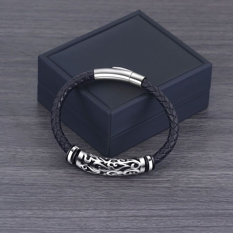 Men's Braided Leather Bracelet - Handcrafted Hollow-Out Design, Retro Style Adjustable Wristband For Casual & Formal Wear (Sizes 18-20cm)_voghion.com