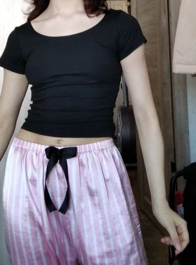 hett säljande 11 färger Solid Crop Top Dam T-shirt Beskuren Smal Hög midja Kort ärm Basic Sommarkläder Toppar Kvinna Gratis_voghion.com