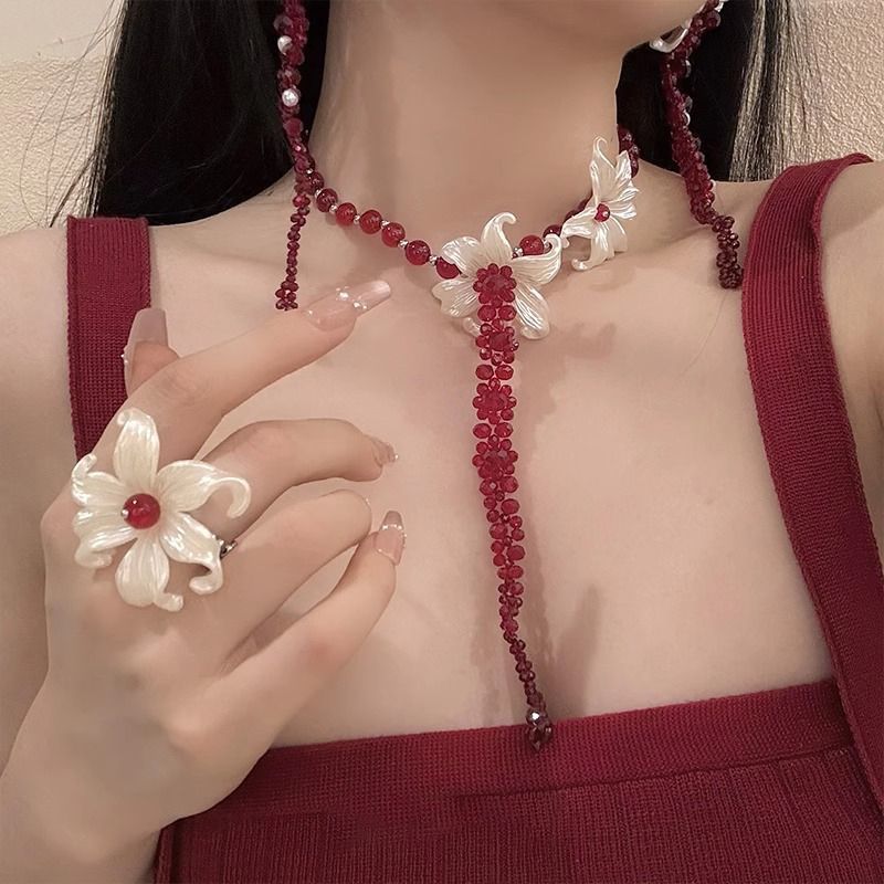 Iris Rode Kralen Ketting Retro Licht Luxe Exquise Hoge Gevoel Overdreven Sleutelbeenketting_voghion.com